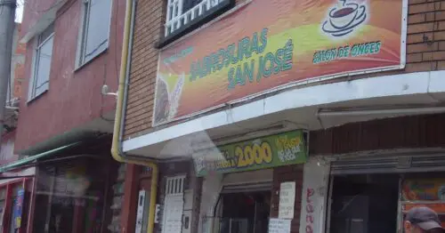 SABROSURAS SAN JOSE PANADERIA Y PASTELERIA SABROSURAS SAN JOSE PANADERIA Y PASTELERIA